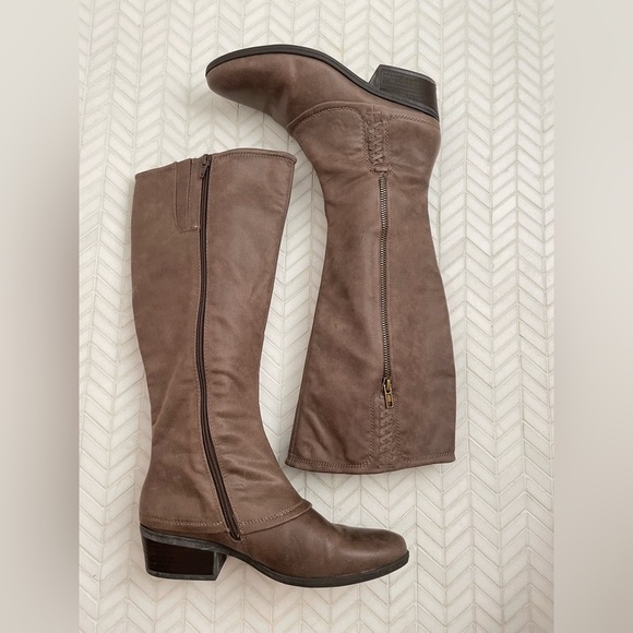 BareTraps Tall Riding Boots M Zipper Faux Leather Equestrian Wide Calf - Picture 6 of 8